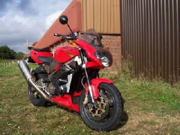 motoblouz-22026102013385214858